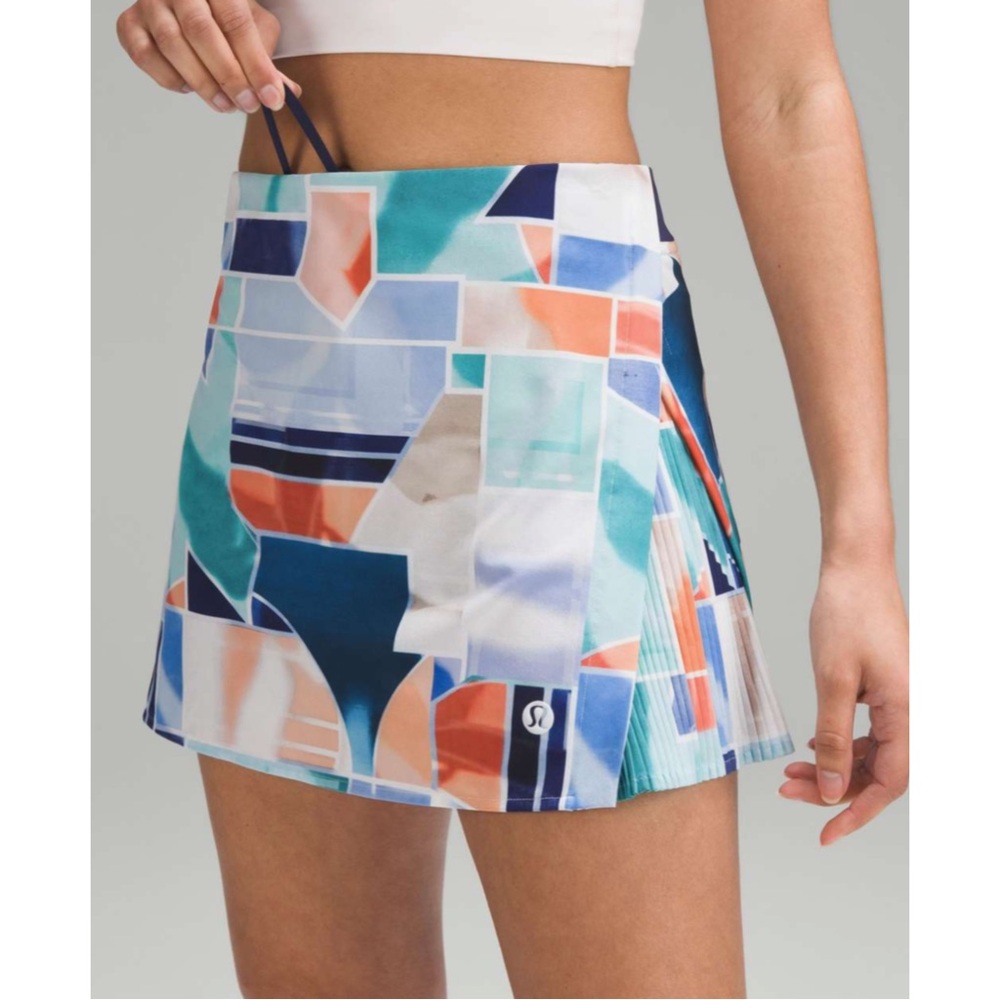 LULULEMON | Peek Pleat High-Rise Tennis Skirt in Shadow Court/Night Sea, Size 6